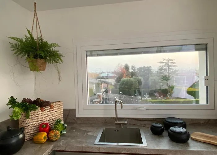 Casa de hóspedes Lugana 9 4*